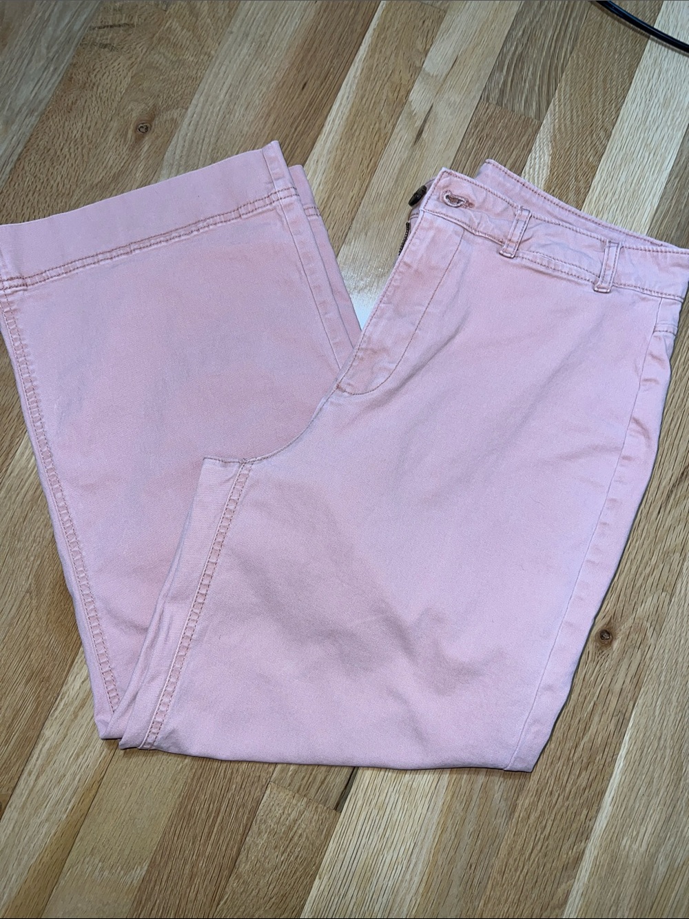 Old Navy Soft Peachy Pink Cropped Wide Leg Jeans, High Waist, Pockets, Size 10